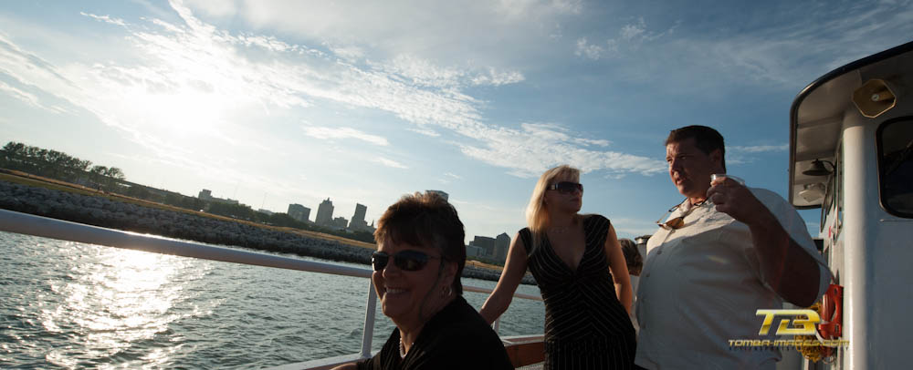 Milwaukee River Tour ...