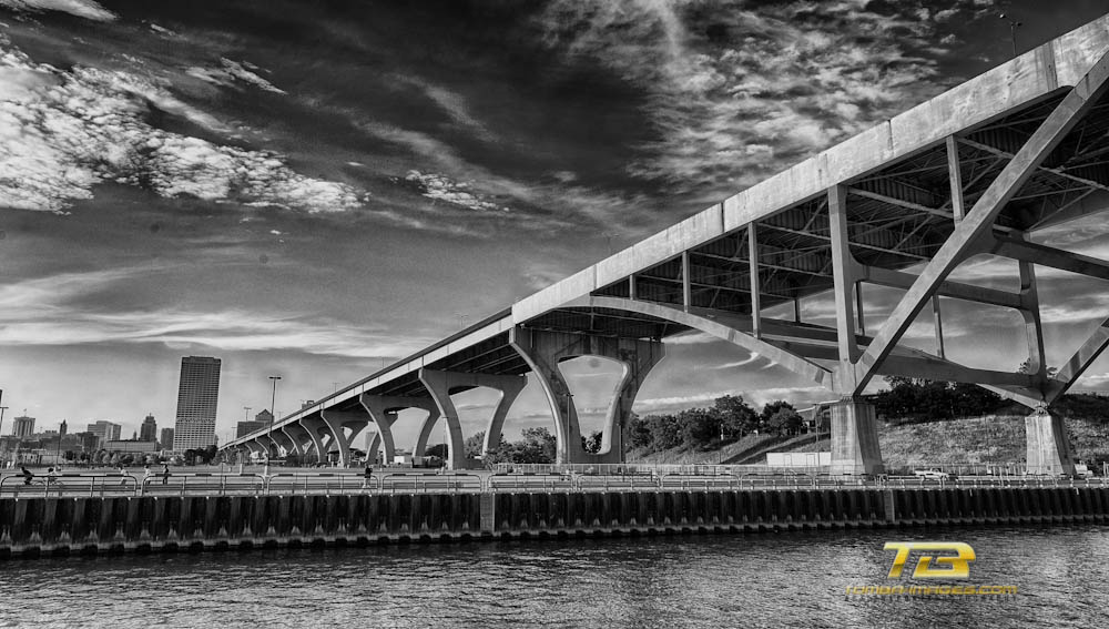 Milwaukee River Tour ...
