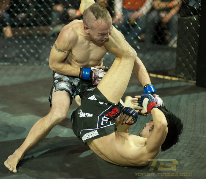 XFO MMA first fight of the night at the Sears Centre
