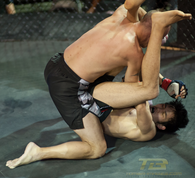 XFO MMA first fight of the night at the Sears Centre