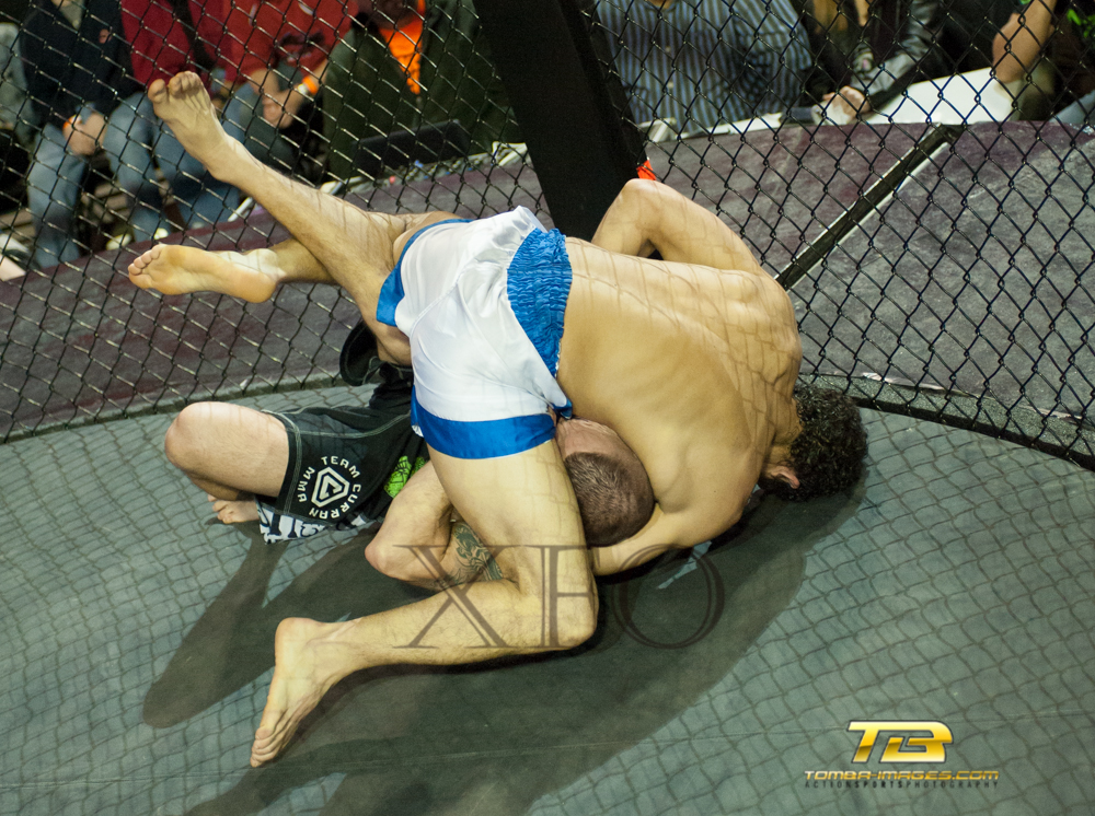 XFO MMA presents the Co-Main photo gallery  ..Romandine vs Dey