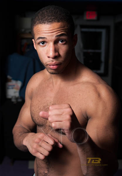 XFO Presents the Sears Centre Weigh-In at Penny Pub