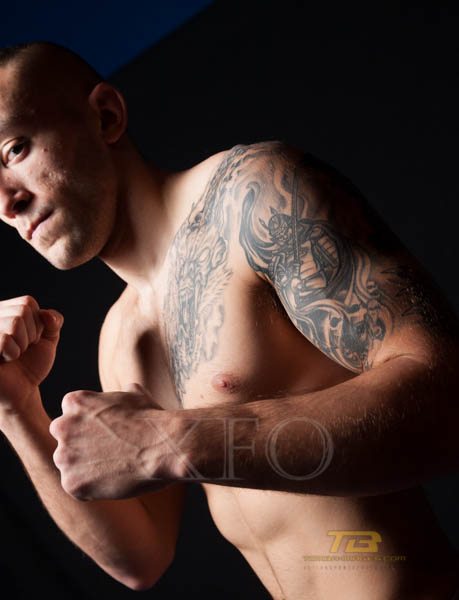 XFO Presents the Sears Centre Weigh-In at Penny Pub