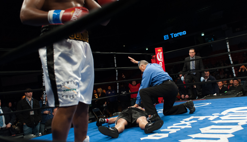 8-Count / Round Three presents the ESPN Fight Night Photo Gallery