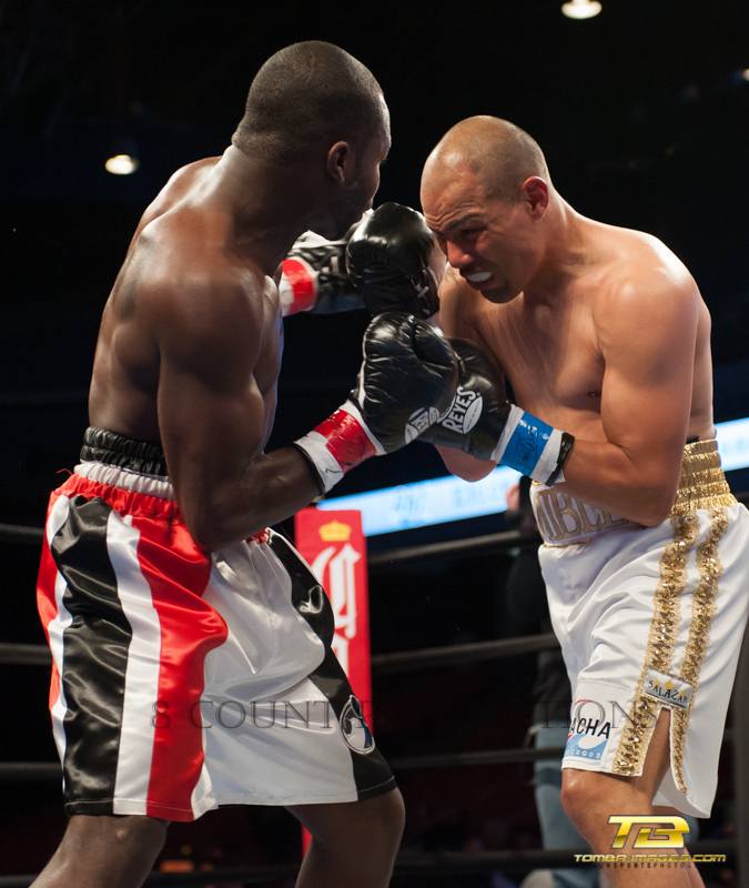 8-Count / Round Three presents the ESPN Fight Night Photo Gallery
