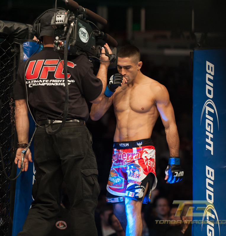 UFC Featherweight Match ..Ricardo Lamas vs Erik Koch 