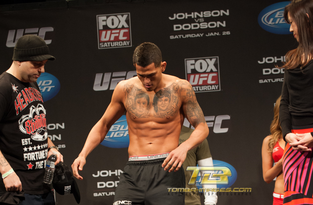 UFC Weigh-In's at the Chicago Theater  ..Part 1 of 2 parts