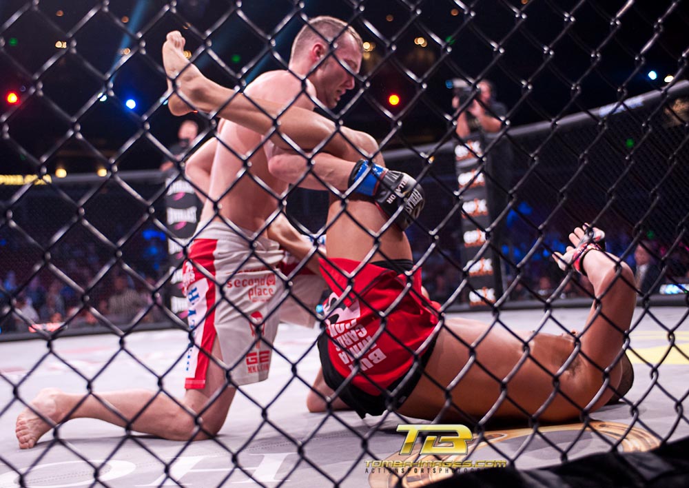 Bobby Reardanz vs Cliff Wright at Bellator #75