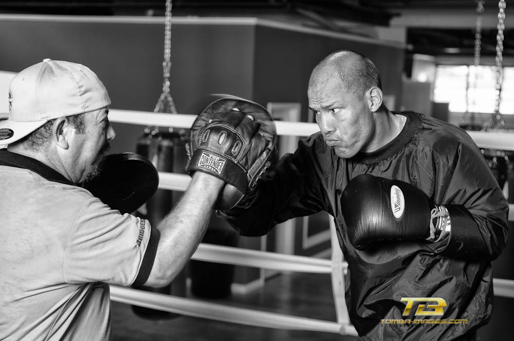 Boxing Legends of the Ring at The New 8-Count Gym