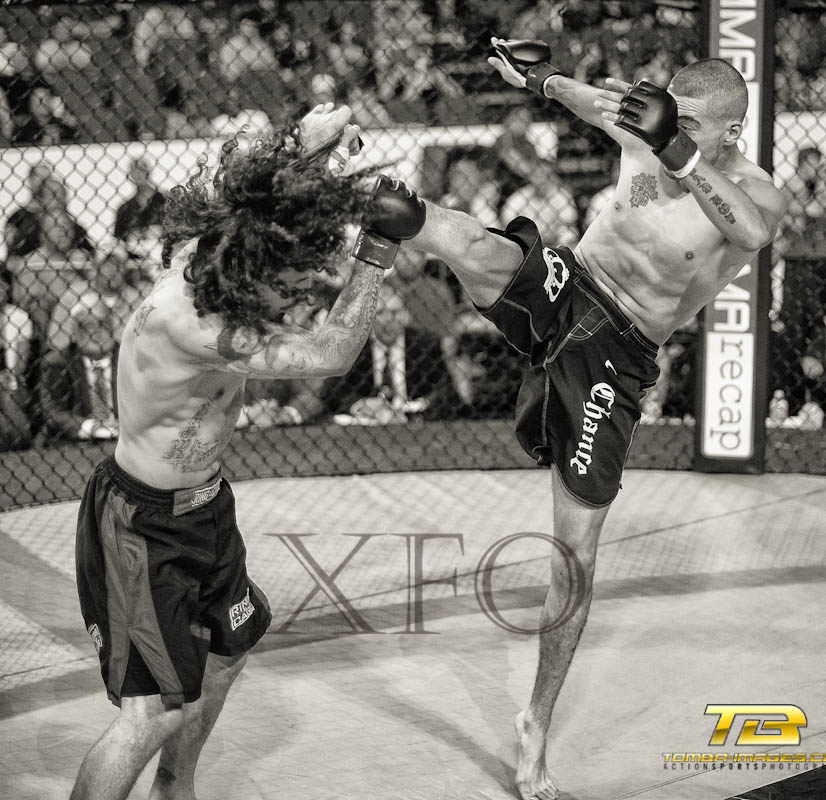 XFO 44 Sears Centre photo galleries