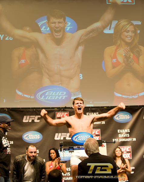 UFC Weight-In's at the Chicago Theater 