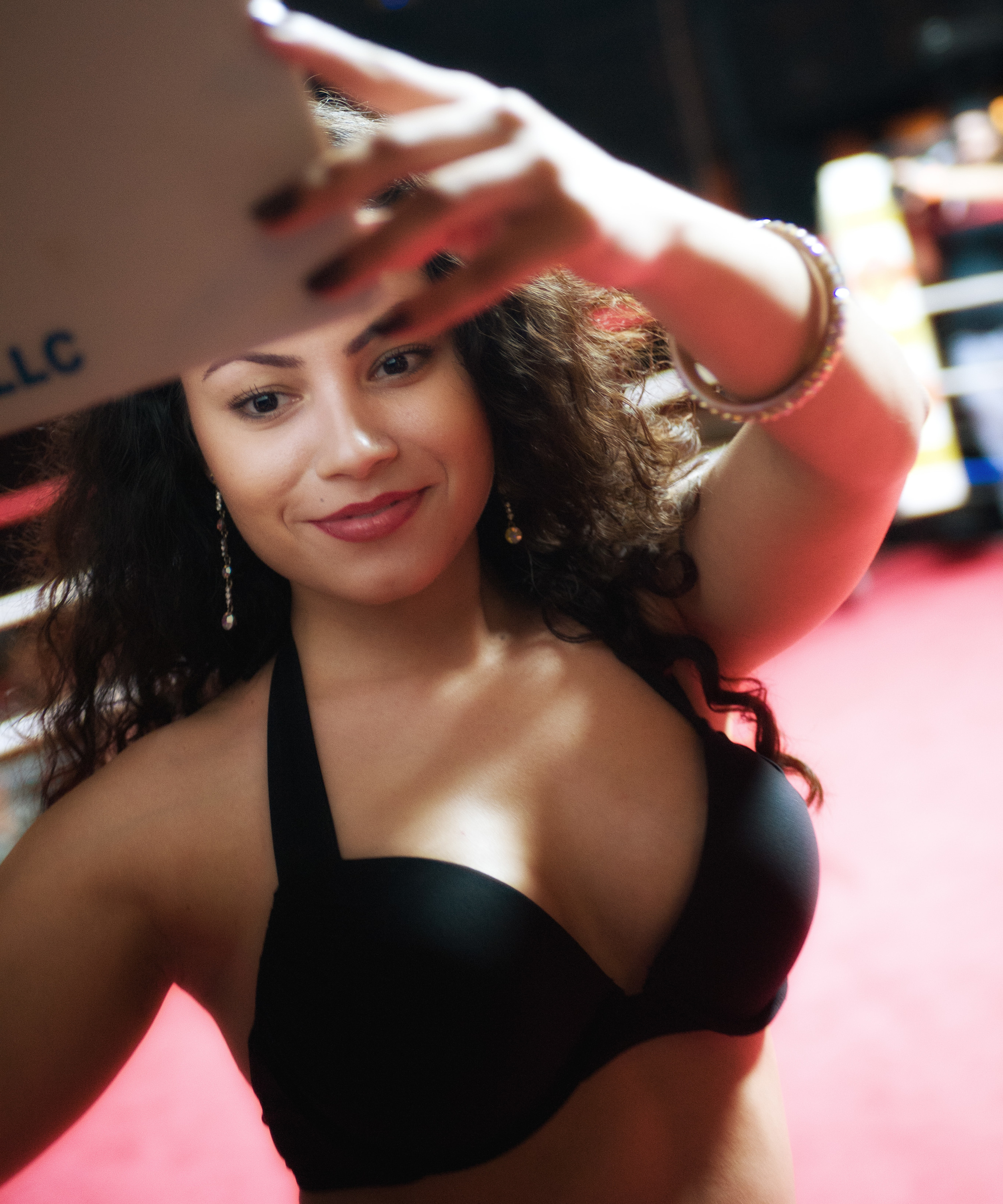 We all love looking at" The Ladies of the Ring"