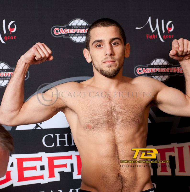 Chicago Cage Fighting Championships Weight In at Eaglewood Resort