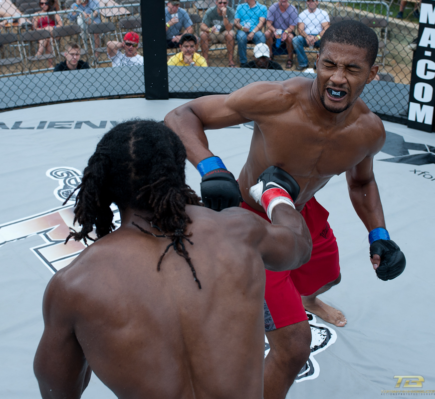 XFO 41 Outdoor Wars 7 Amatuer matches on "Fight night'