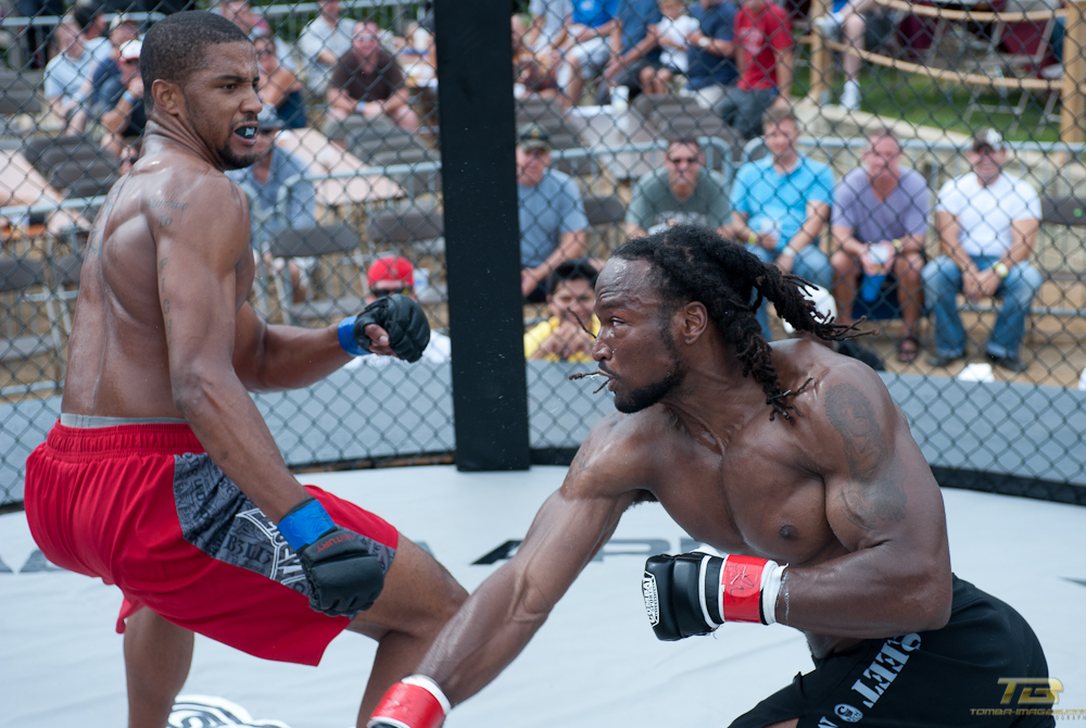 XFO 41 Outdoor Wars 7 Amatuer matches on "Fight night'