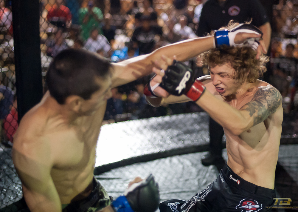 Casey Dyer vs Daniel Aguirre at XFO Outdoor War 7