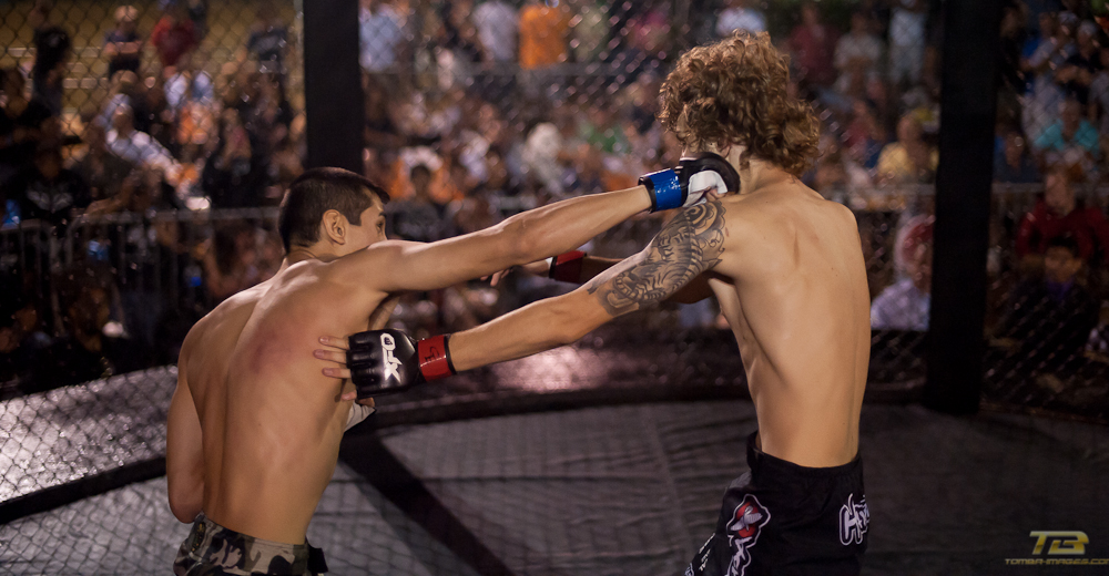 Casey Dyer vs Daniel Aguirre at XFO Outdoor War 7