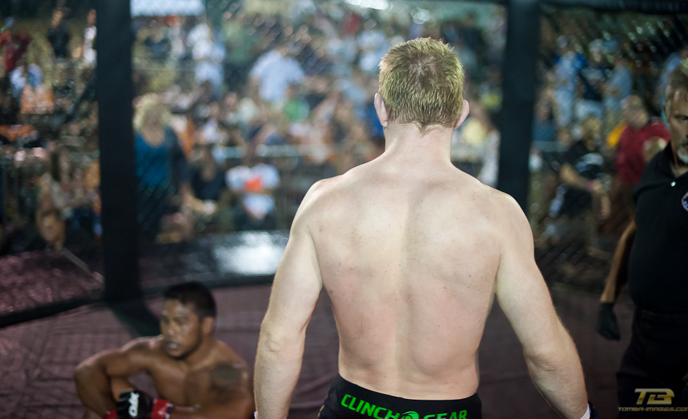 Christopher Albandia vs Eric Schafer at XFO 
