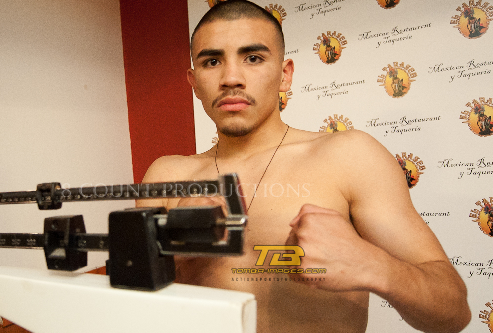 UIC Pavillion "weigh in" 