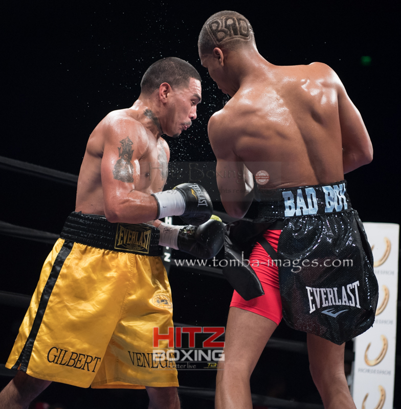 Ed Brown vs Venegas-9.jpg