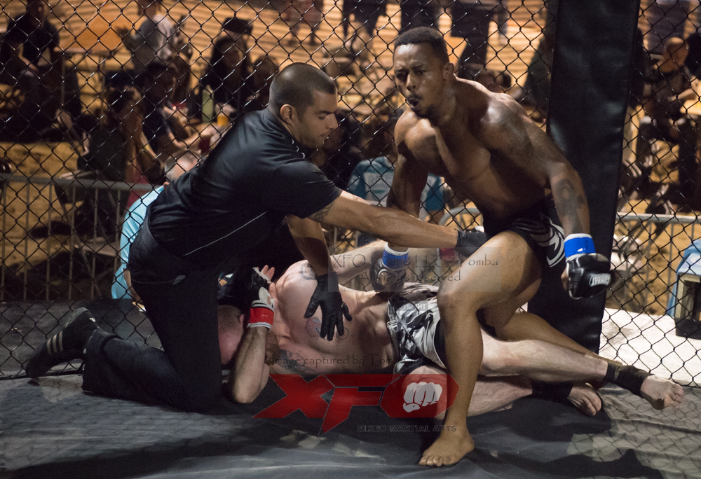 Richard Moad vs Antoine Gray-19.jpg