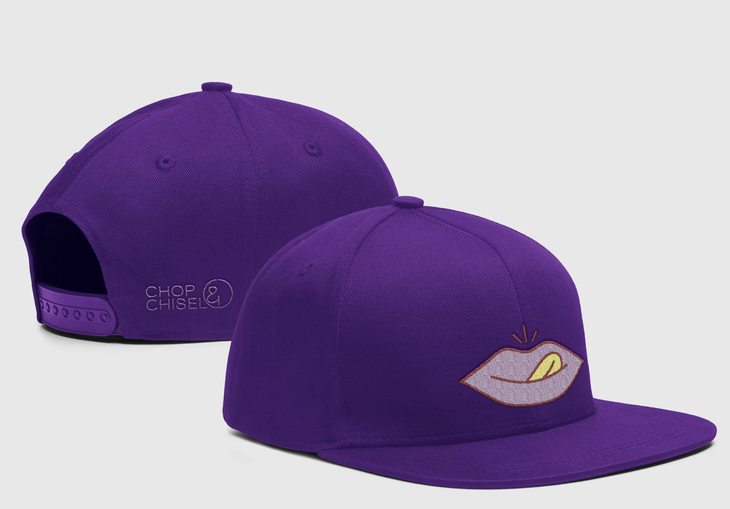 Snapback Cap PSD MockUp.jpg