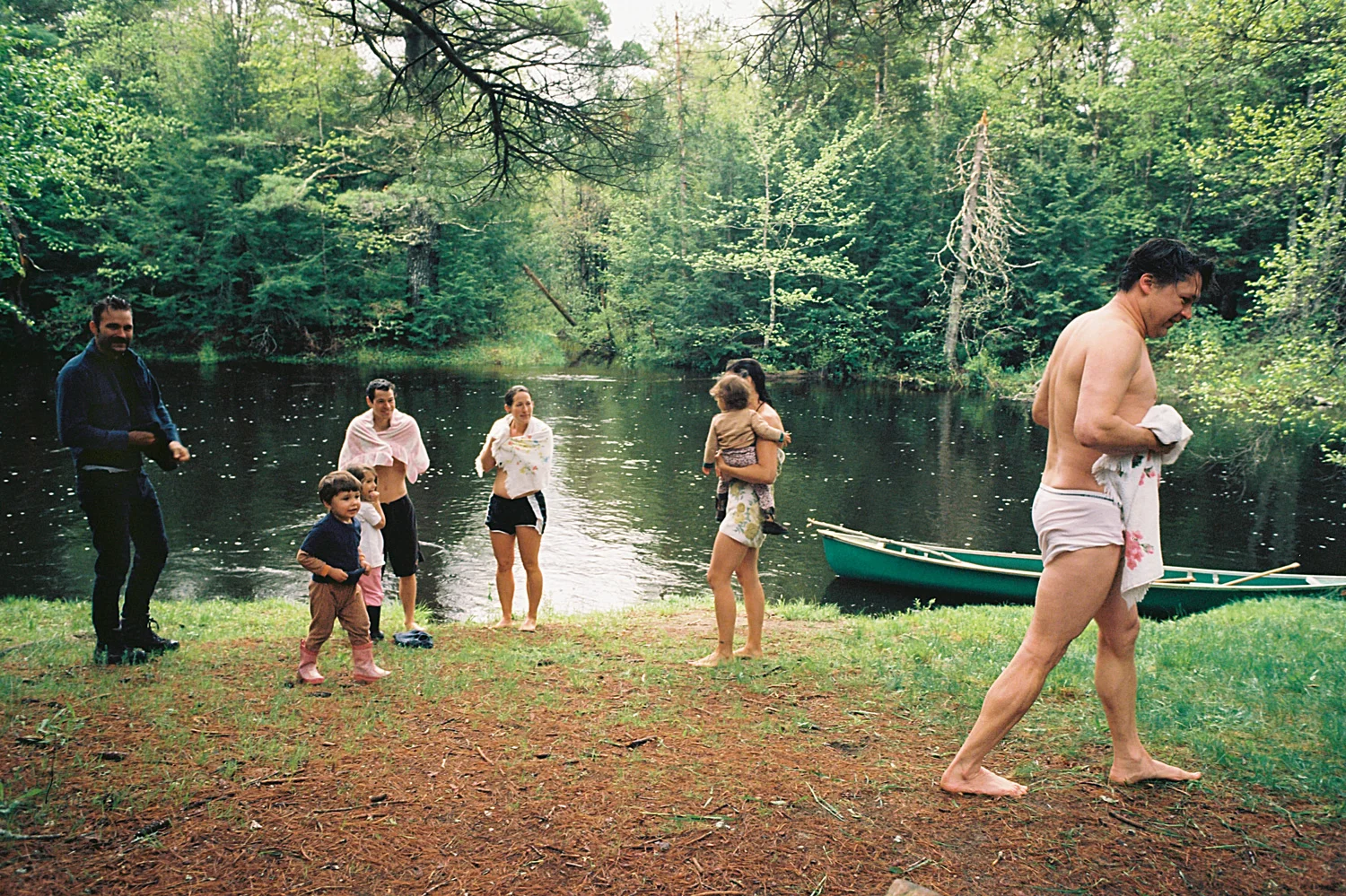 Secret-Cabin_Konica_GroupBeach.jpg