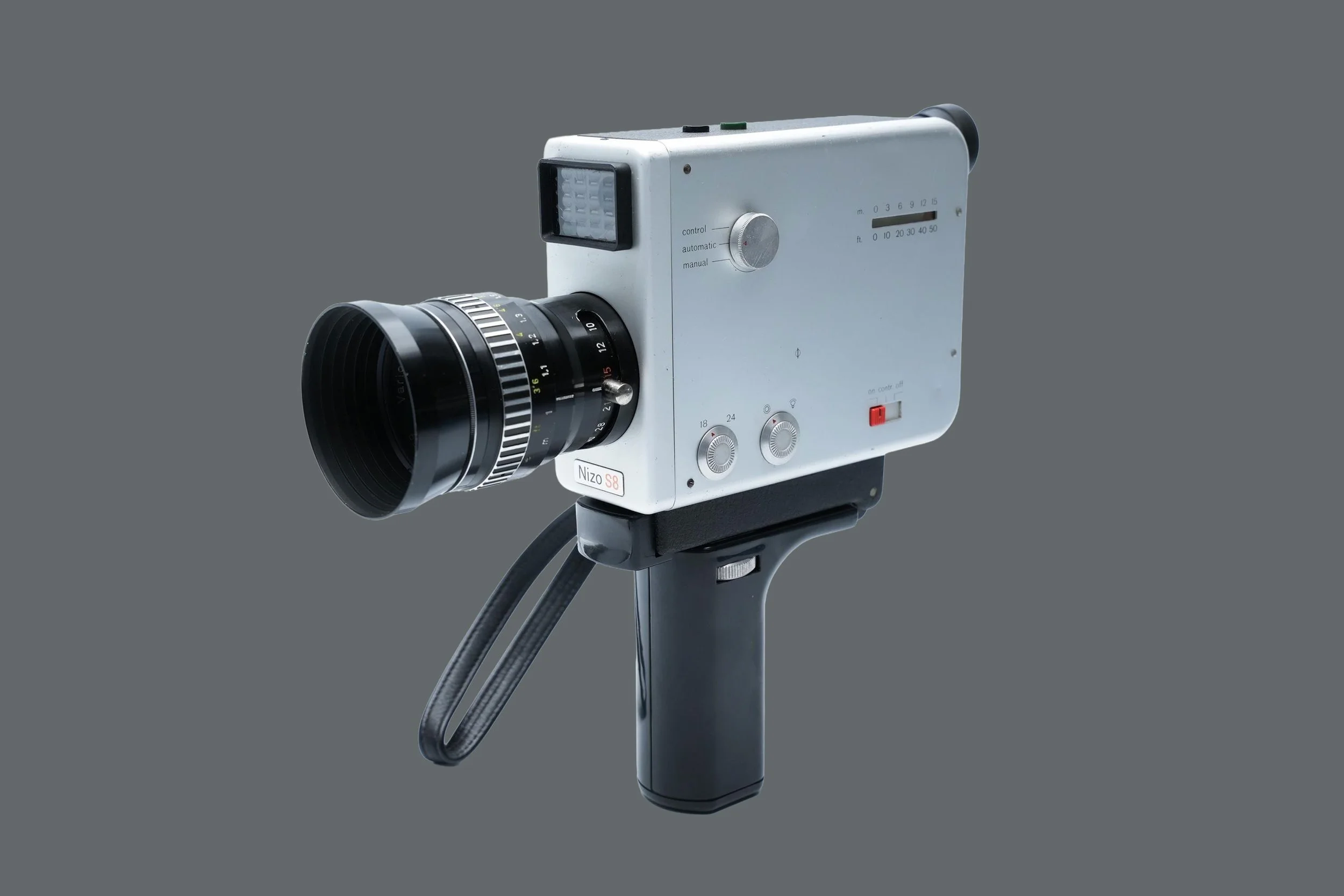 Braun-Nizo-S8-gray2.jpg