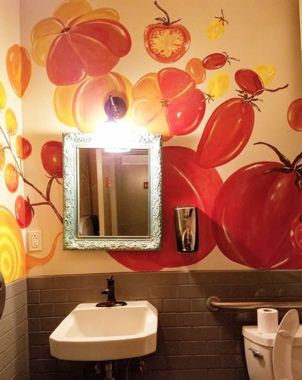 Food in the toilet room (image from dc_bathrooms on Instagram)