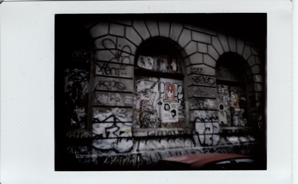 roota_POLAROIDS 146.png