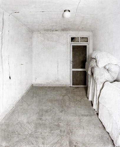 Antonio Lopez-Garcia, "Room in Tomelloso", graphite on paper