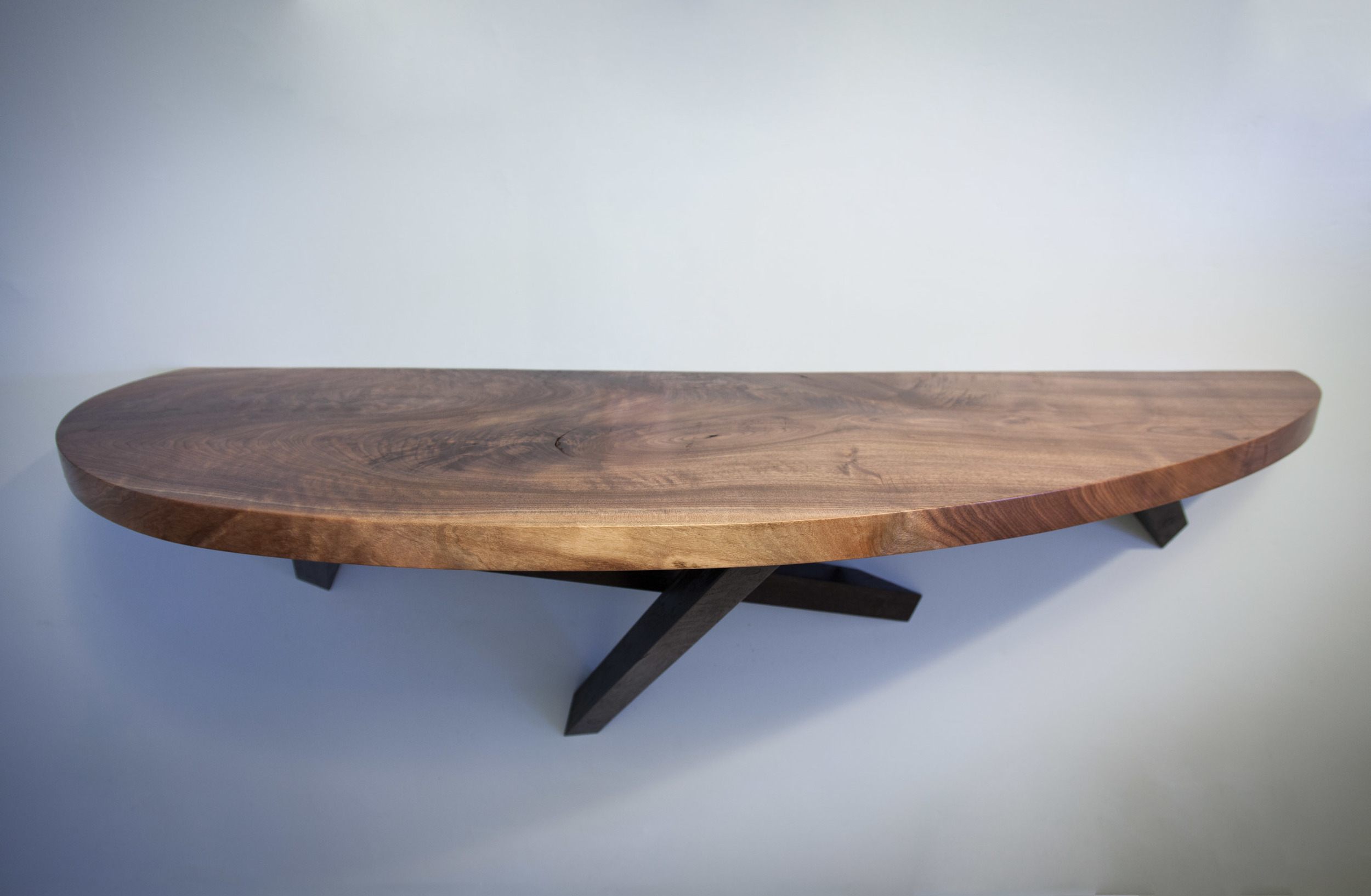 Black walnut breakfast bar by valebruck.com