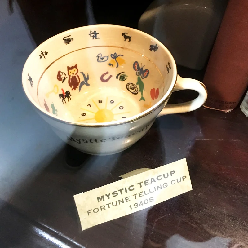 VINTAGE FORTUNE TELLING TEACUP - MYSTIC MUSEUM