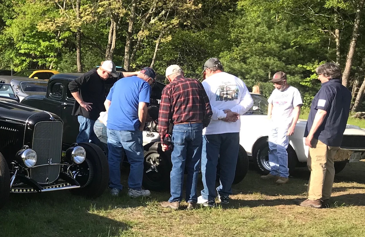 Hot rod guys really dig that Ardun engine.