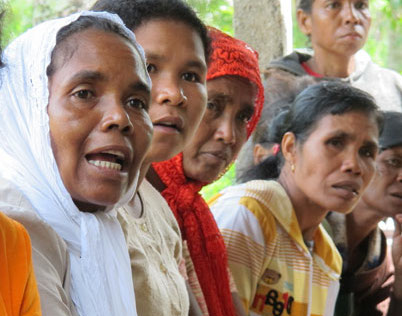 A women's exchange facilitated by IWDA partner Organisasaun Haburas Moris in Timor-Leste
