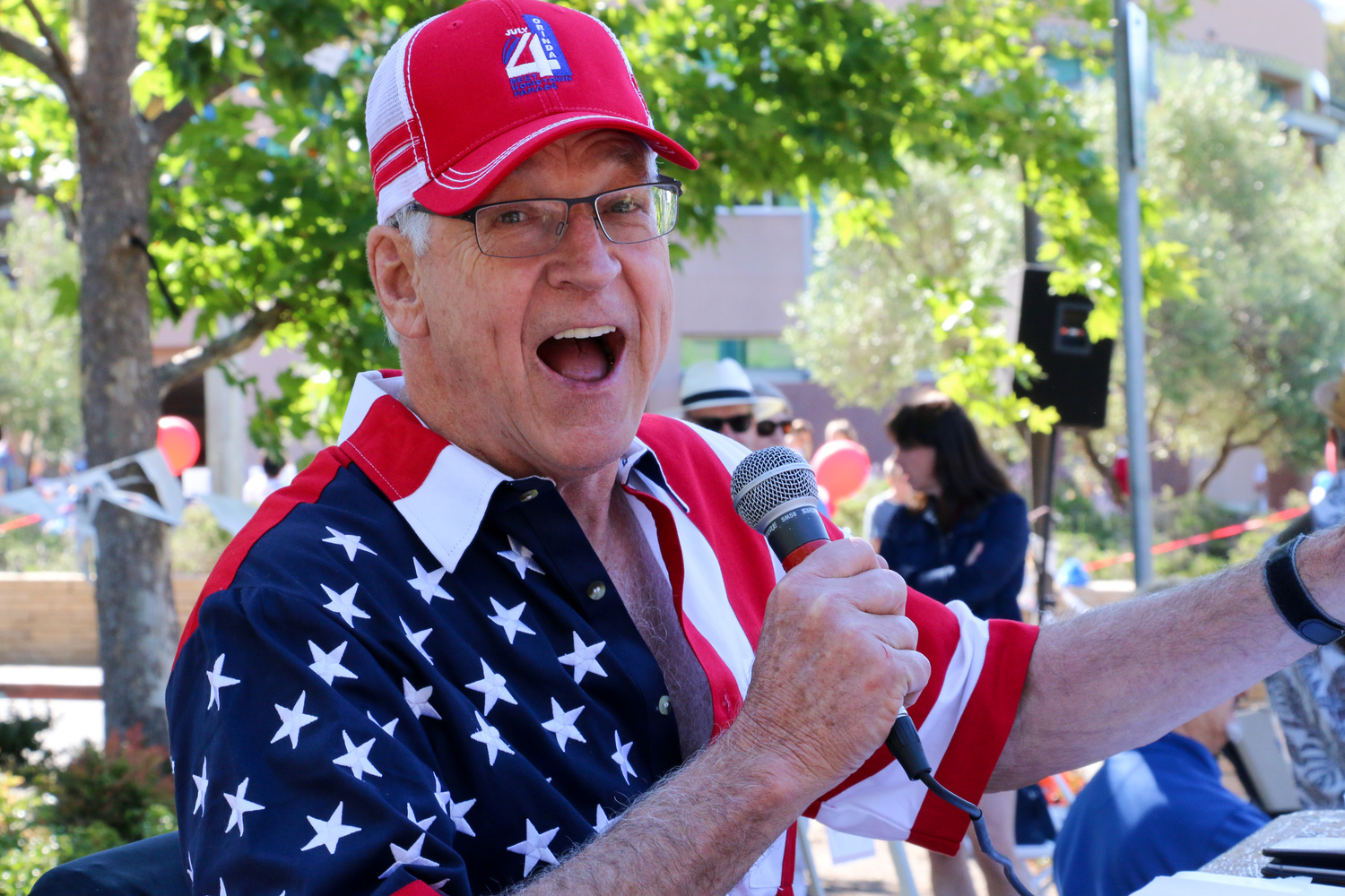 Announcer Steve Harwood