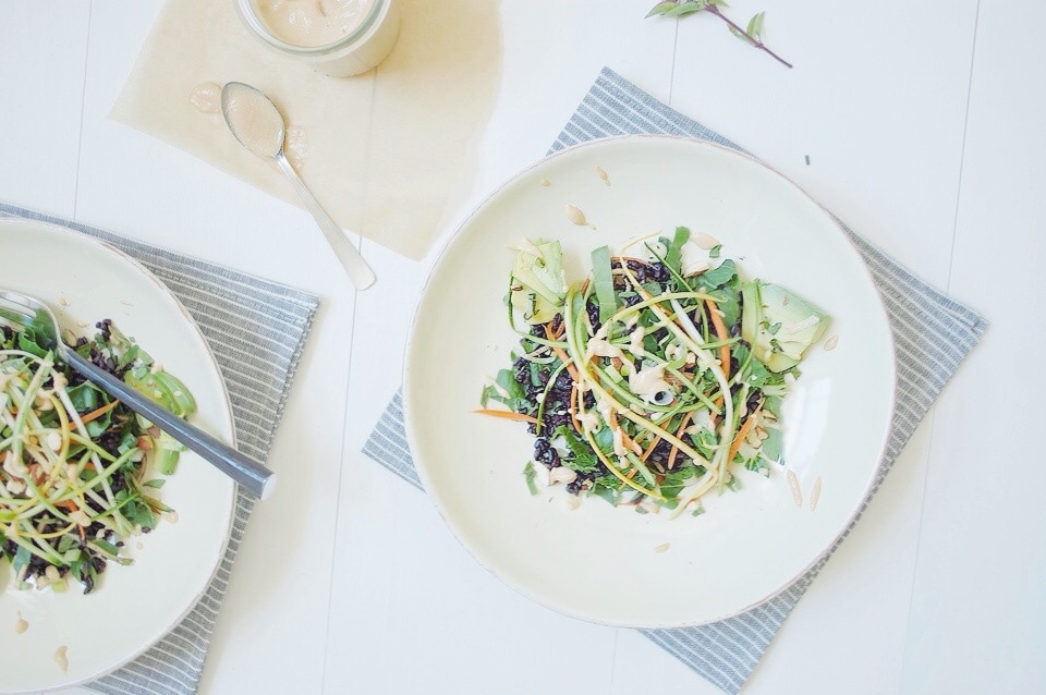raw veggie + ginger rice bowl w/ sriracha tahini