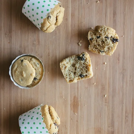 soda bread muffins w/ whiskey soaked currants