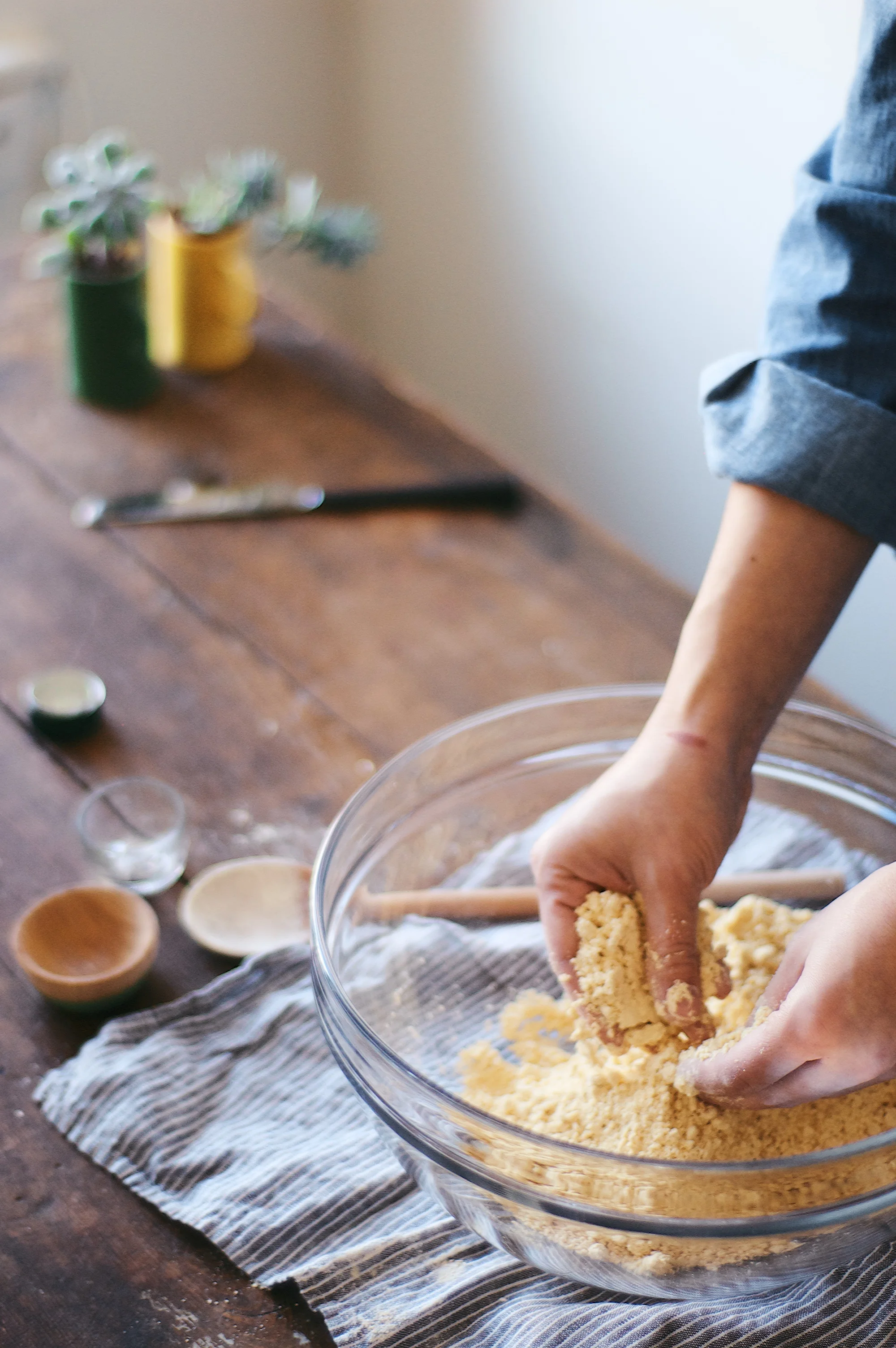 Za'atar Spiced Chickpea Crackers