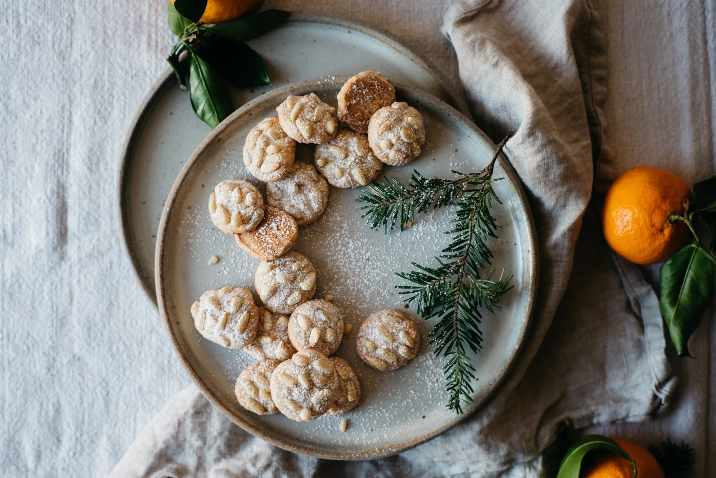 satsuma + rosemary pignoli nut cookies | dolly and oatmeal
