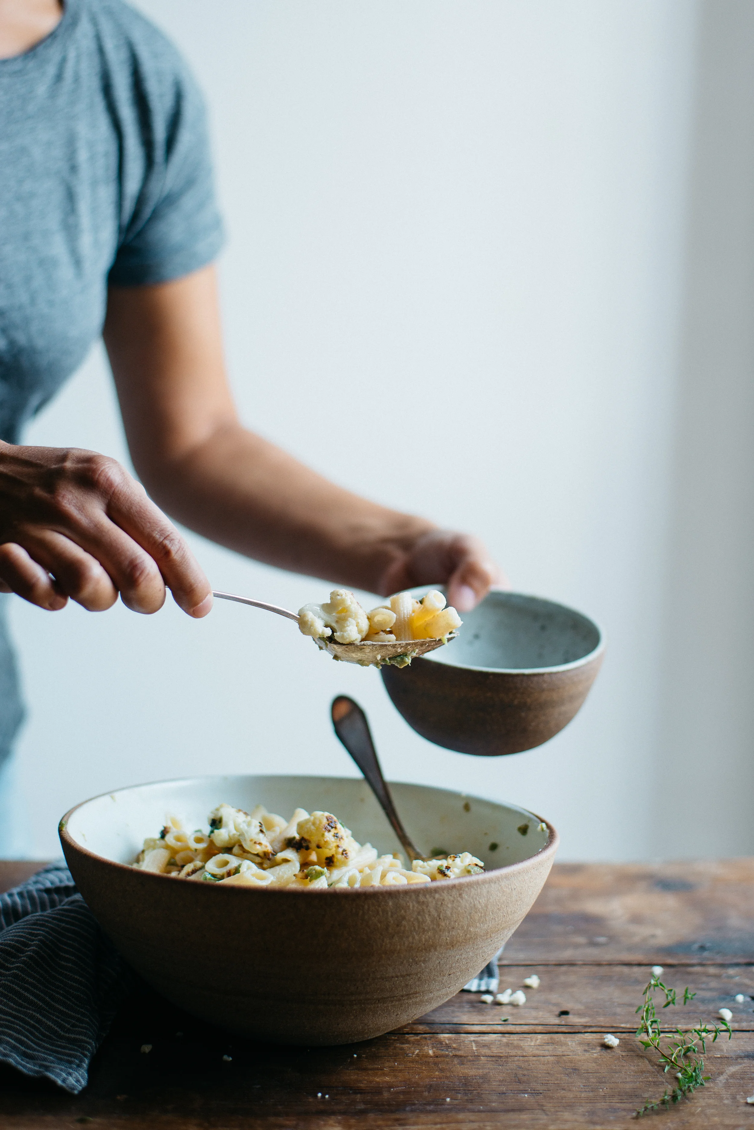 heidi's cauliflower pasta | dolly and oatmeal