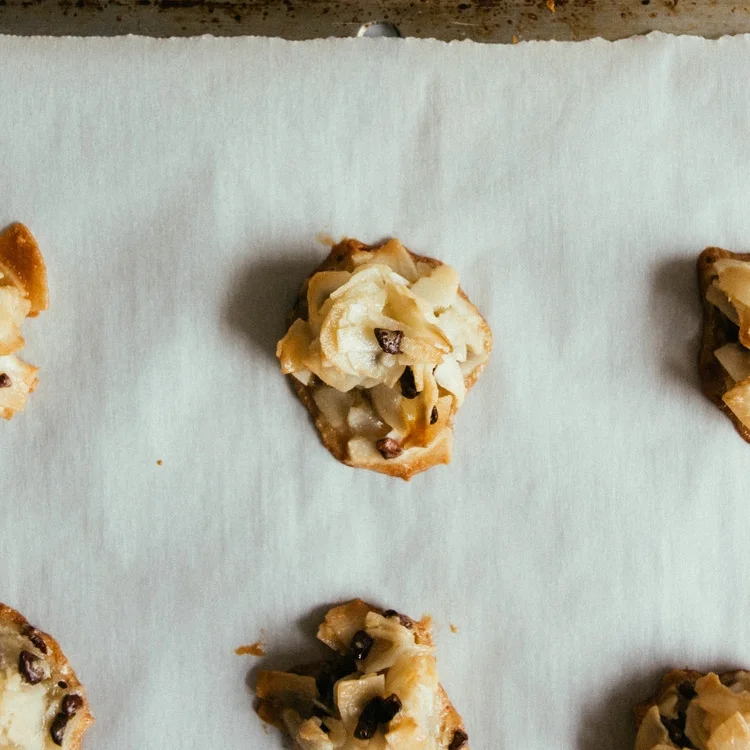cacao nib + coconut macaroons