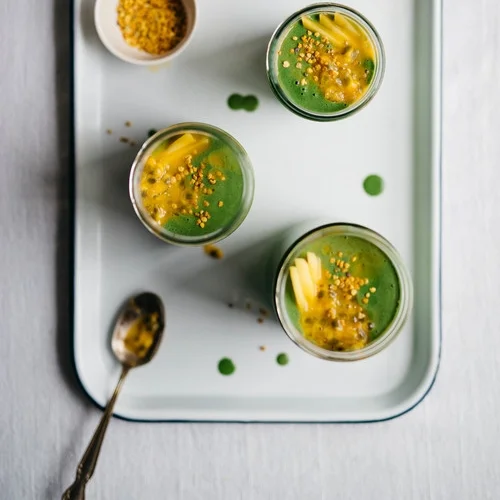 raw buckwheat green smoothie jars