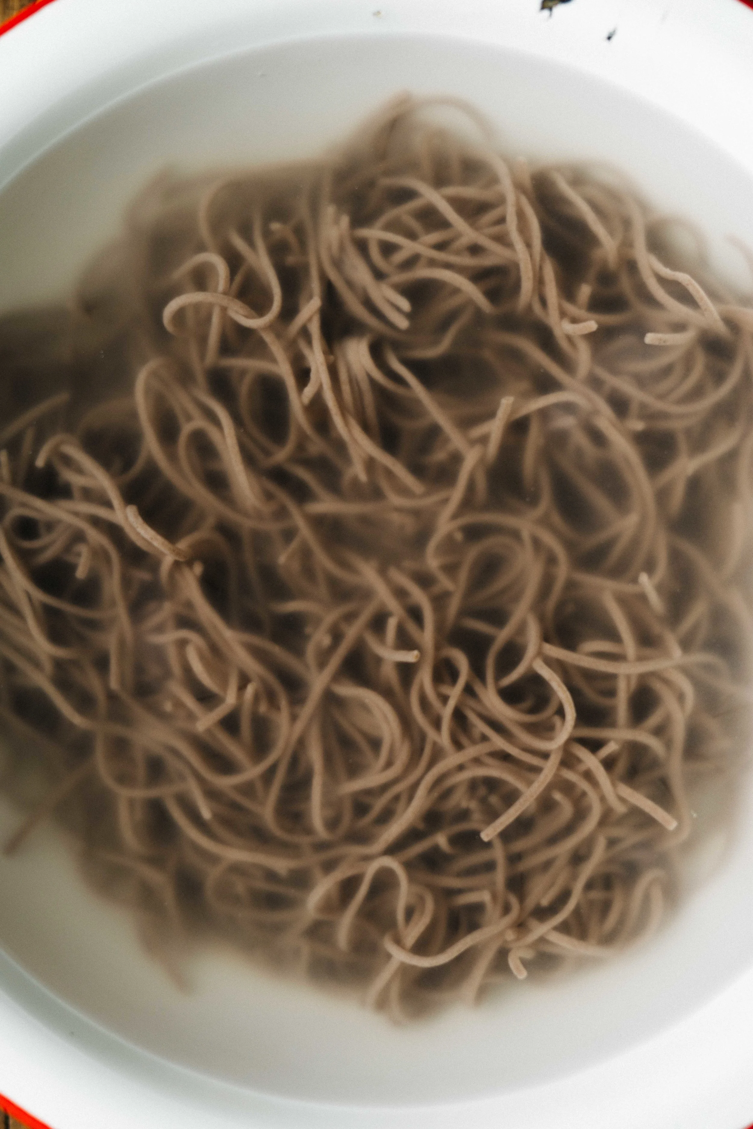 Green Soba Bowl w/ Olive & Sesame Yogurt Sauce | dolly and oatmeal #glutenfree #vegan