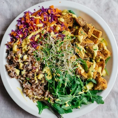 crunchy sweet potato lunch bowl w/ golden dressing