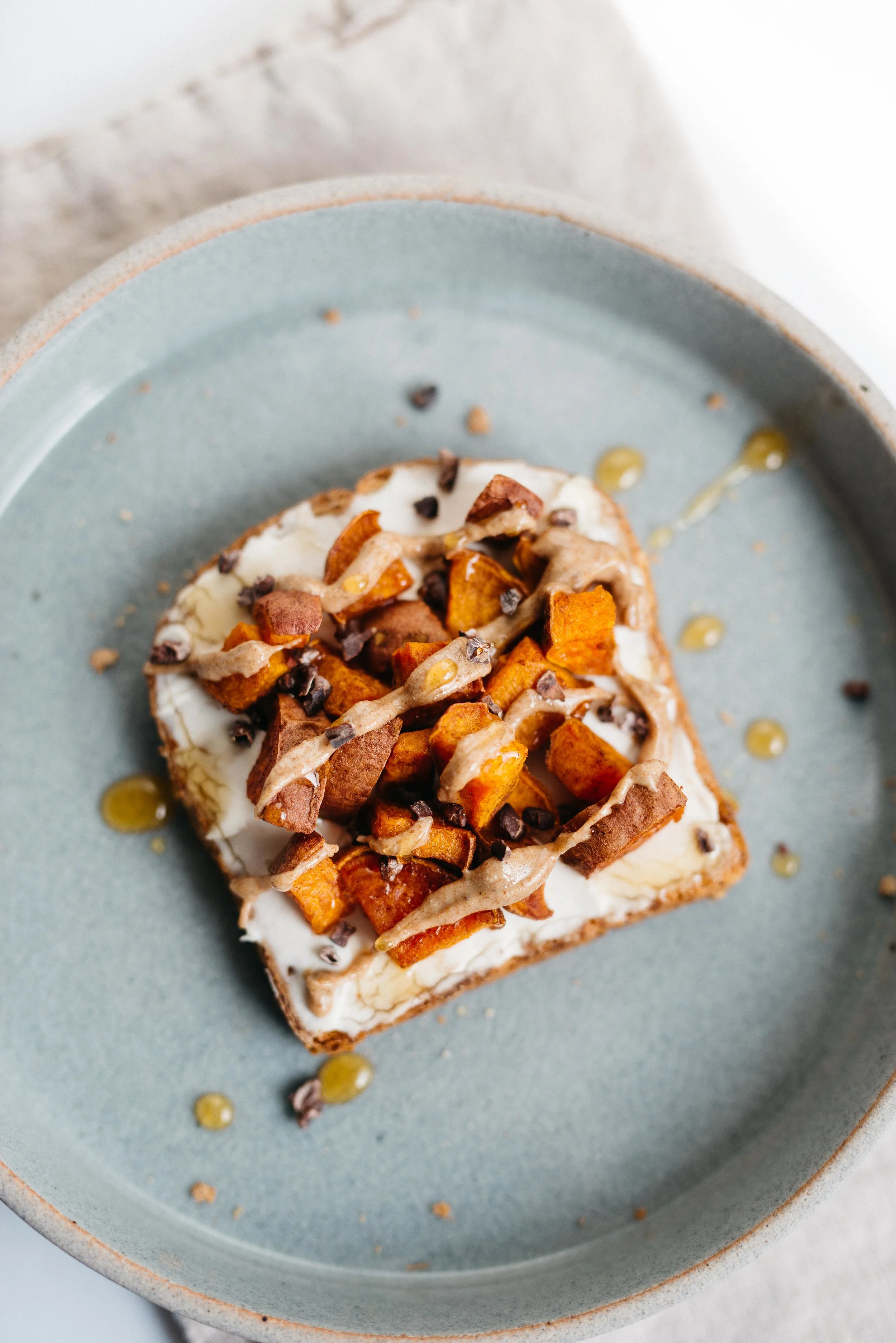 Maca Almond Butter & Sweet Potato Toast | dolly and oatmeal