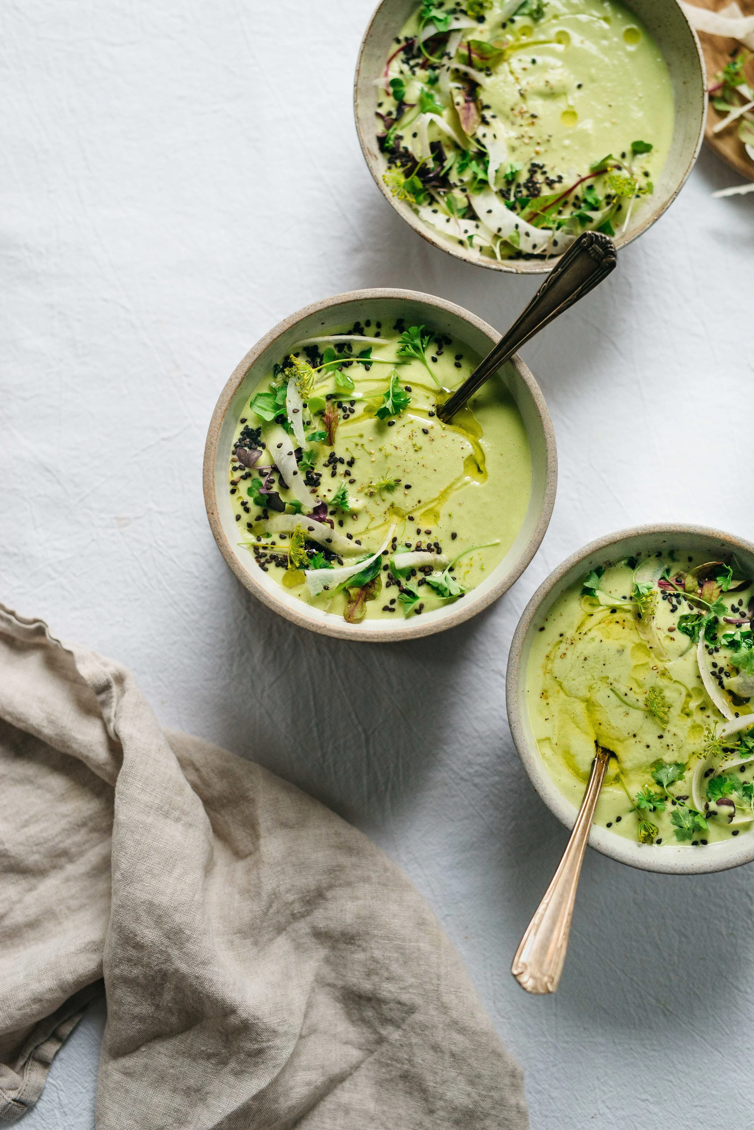 Cashew Cream of Fennel & Pea Soup | Dolly and Oatmeal