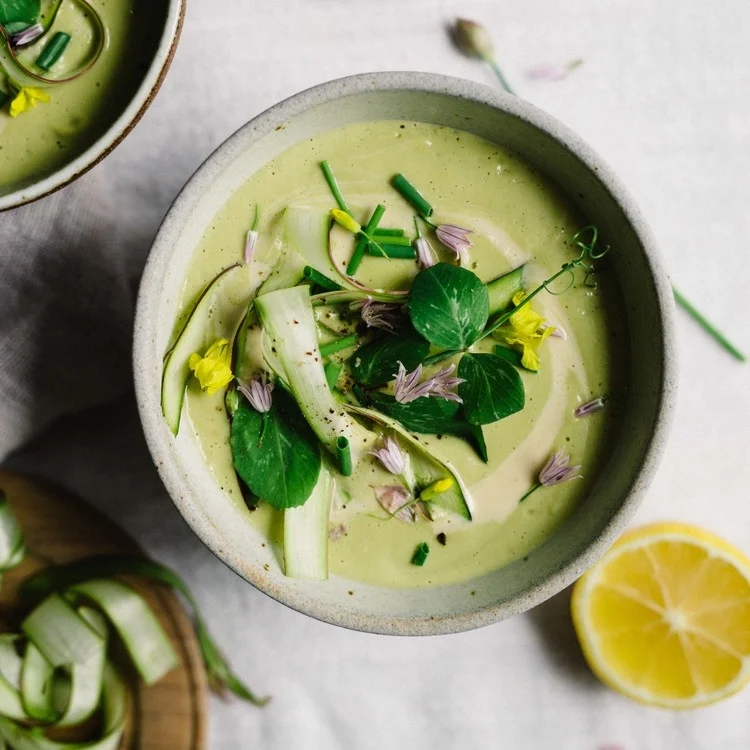 creamy tahini &amp; lemon asparagus soup