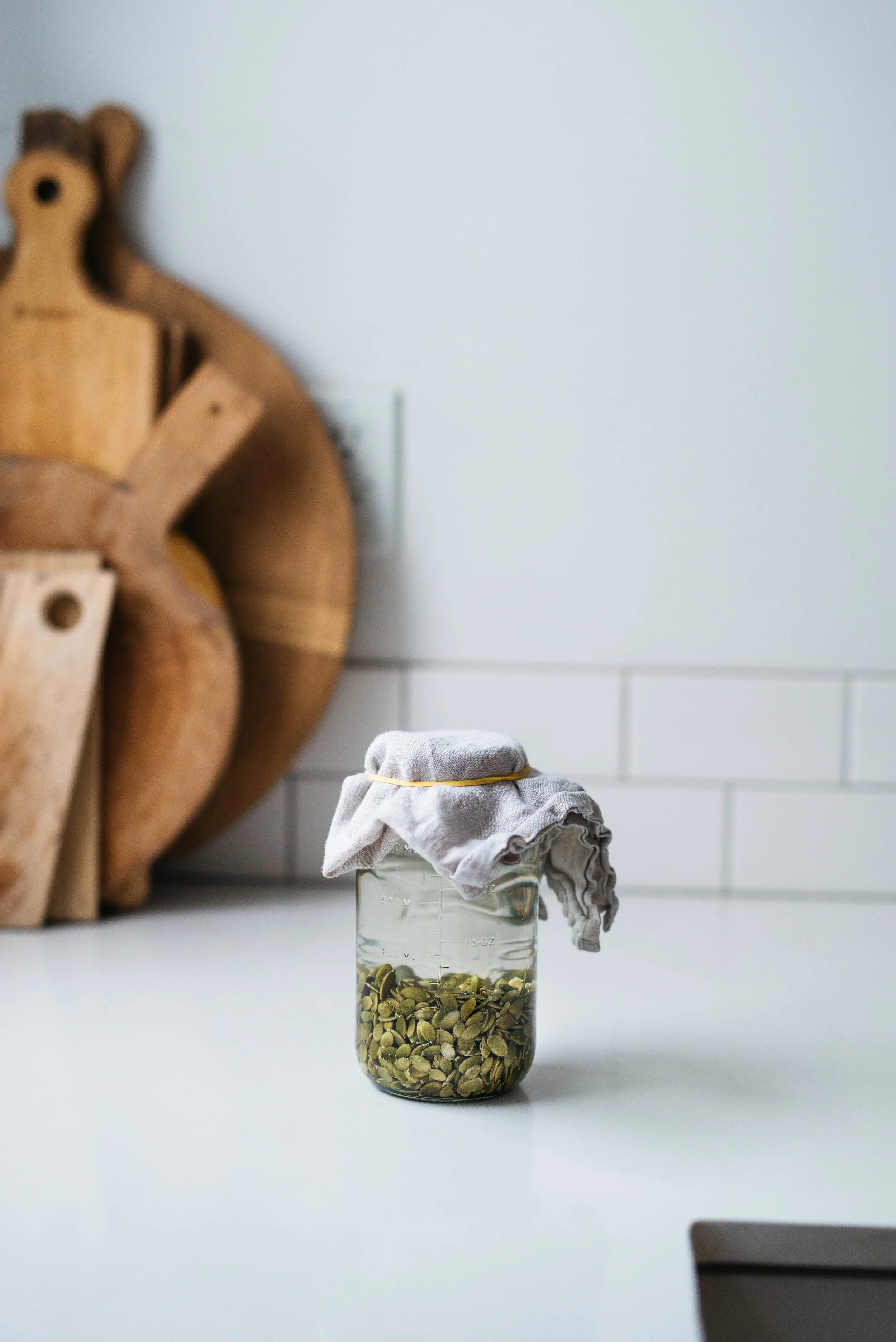 VANILLA PUMPKIN SEED MILK LATTE | Dolly and Oatmeal