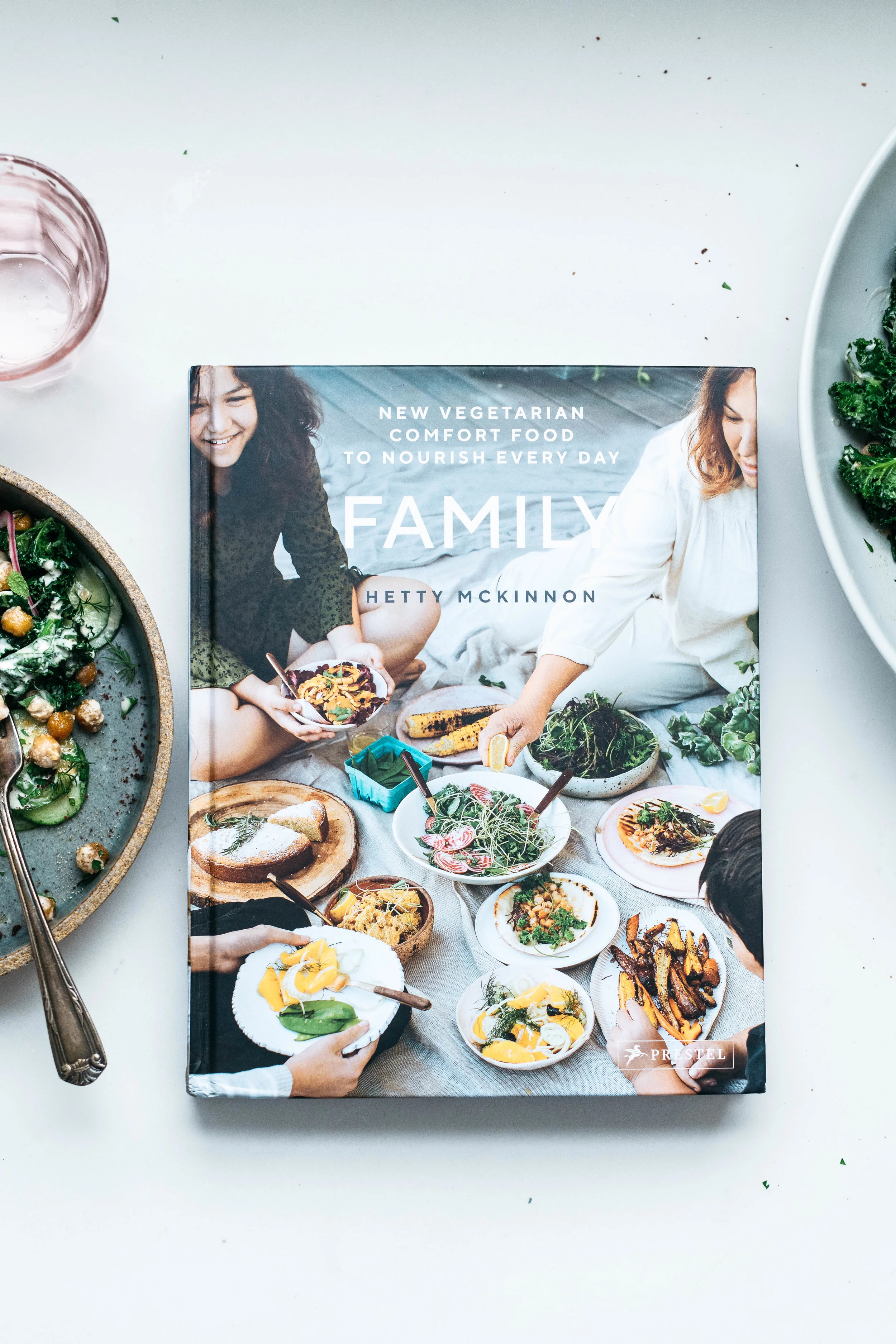 THE DECONSTRUCTED FALAFEL SALAD FROM "FAMILY" | dolly and oatmeal